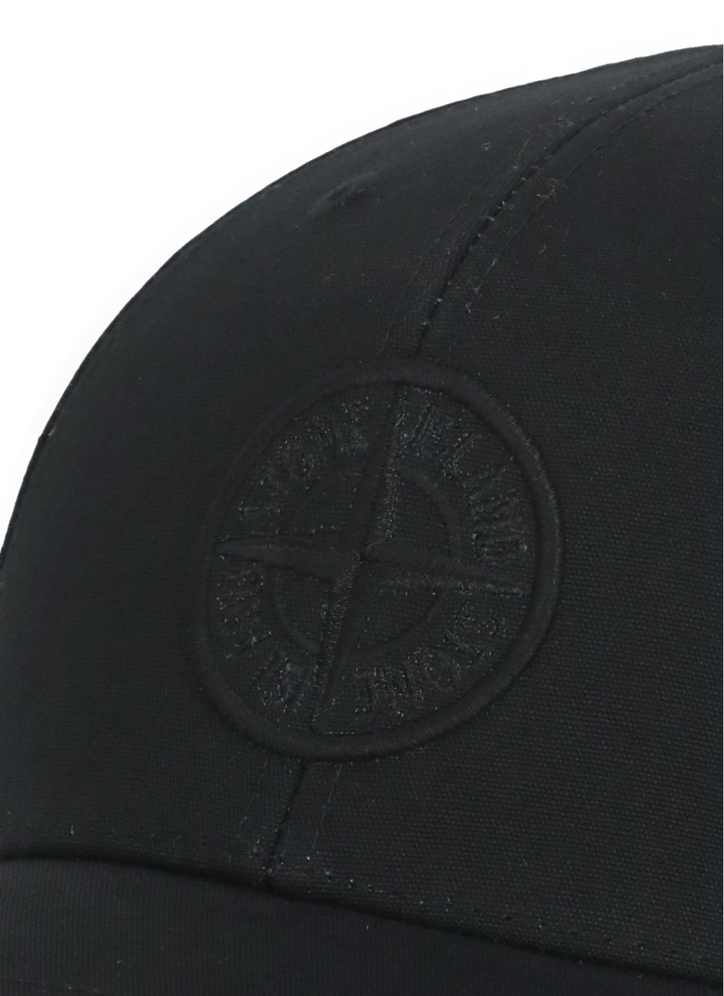 Baseball cap with logo