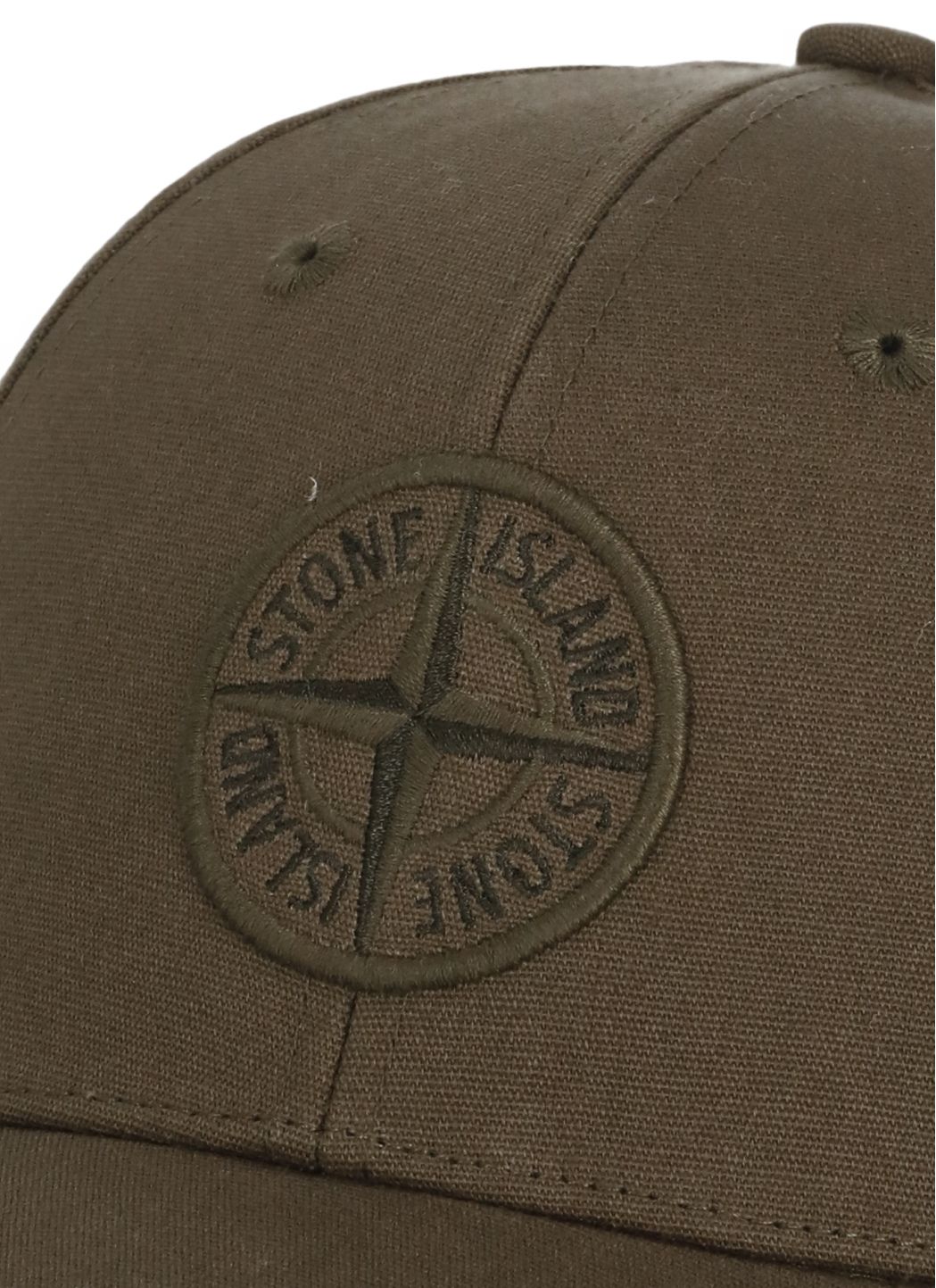 Baseball cap with logo