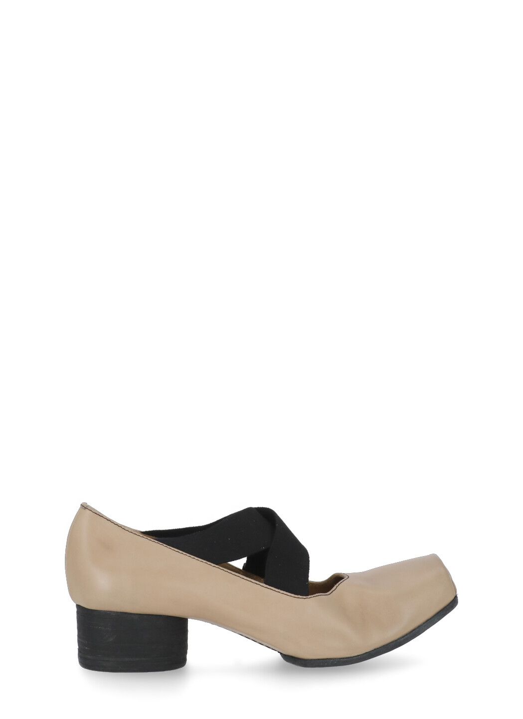 Leather heeled ballet shoes