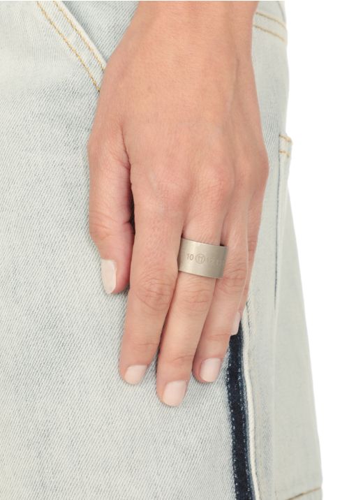 Ring with numeric logo